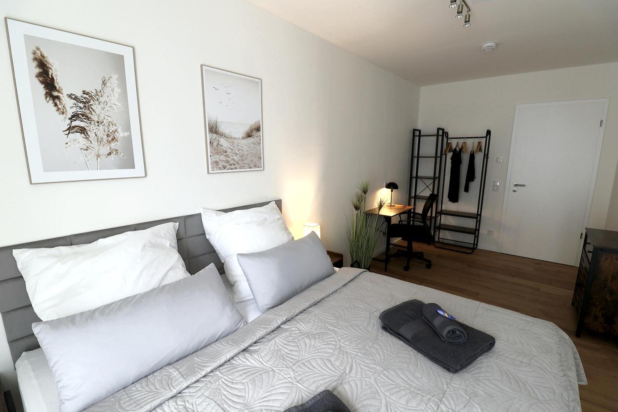 Relaxrefugium Luxus - Kueche, Arbeitsplaetze, Stellplatz & Komfort Fuer Bis 6 Gaeste Königs Wusterhausen Zewnętrze zdjęcie